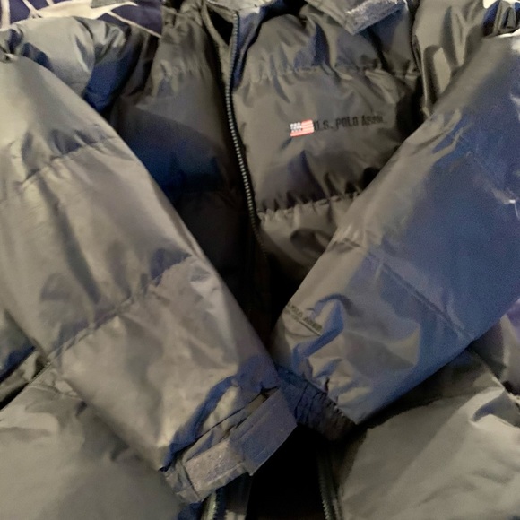 Heavy duty US Polo Association puffer jacket. - Picture 4 of 5